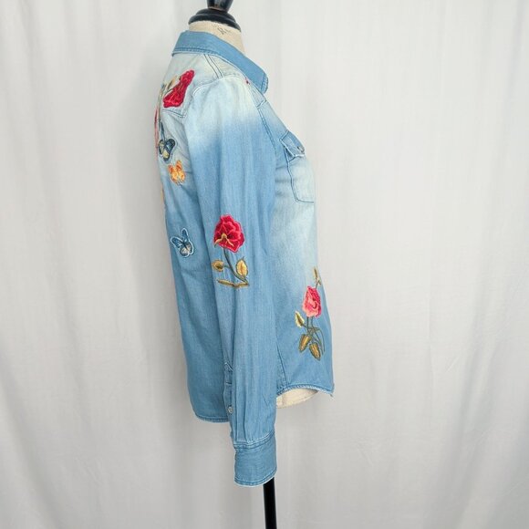 Driftwood Chambray Button Down X Small Embroidered Top Fitted Floral - Picture 4 of 10